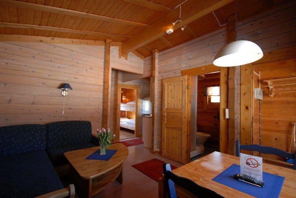 Tromso Lodge & Camping Ngoại thất bức ảnh